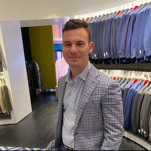 Meet your Posher, Christopher